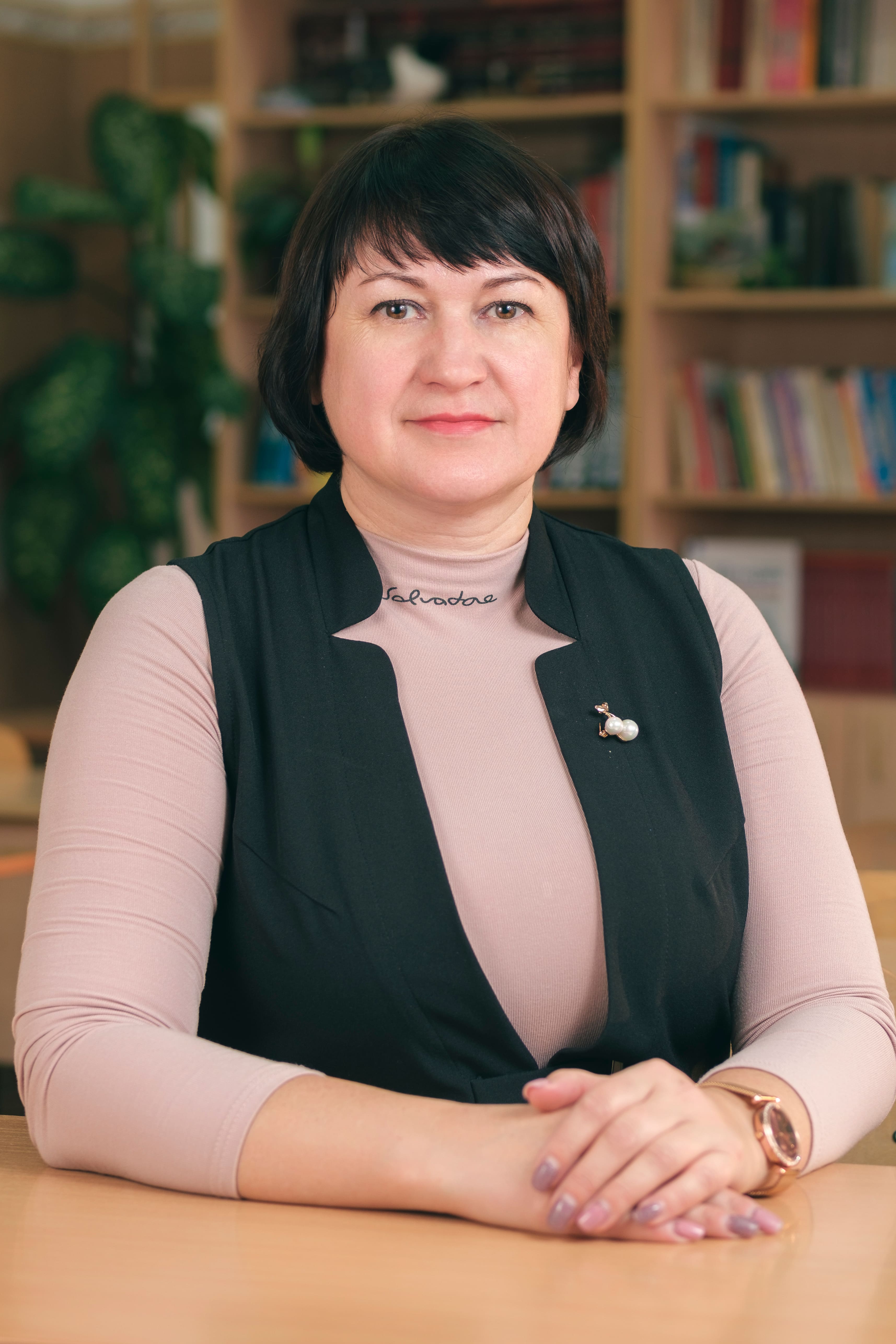 Леонова Ольга Рудольфовна.